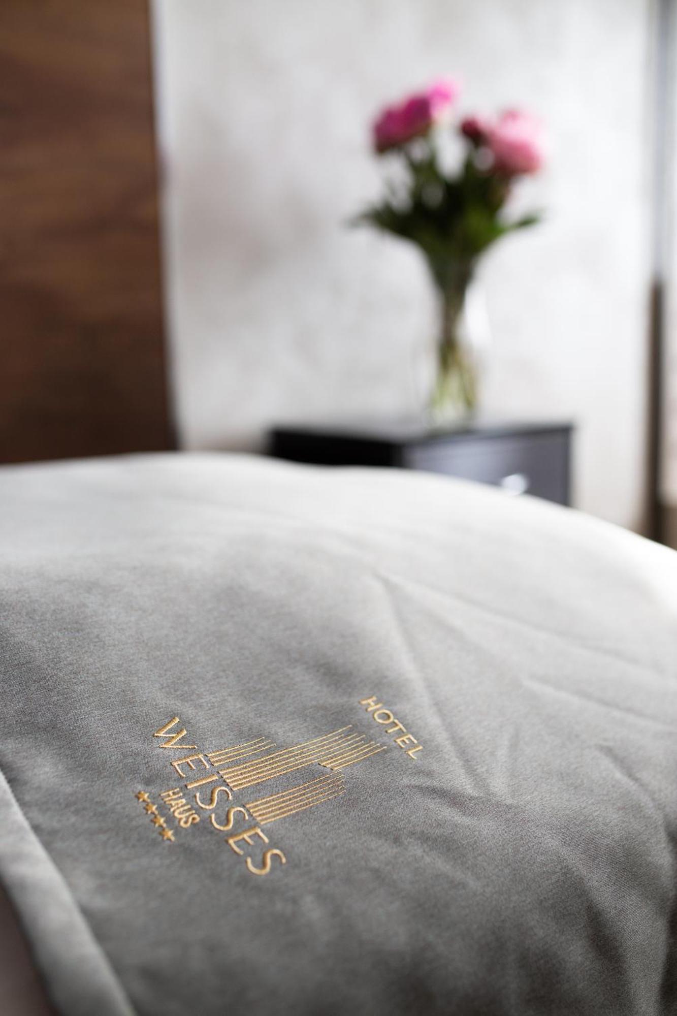 Boutique-hotel Weisses Haus Art Hotel 3*